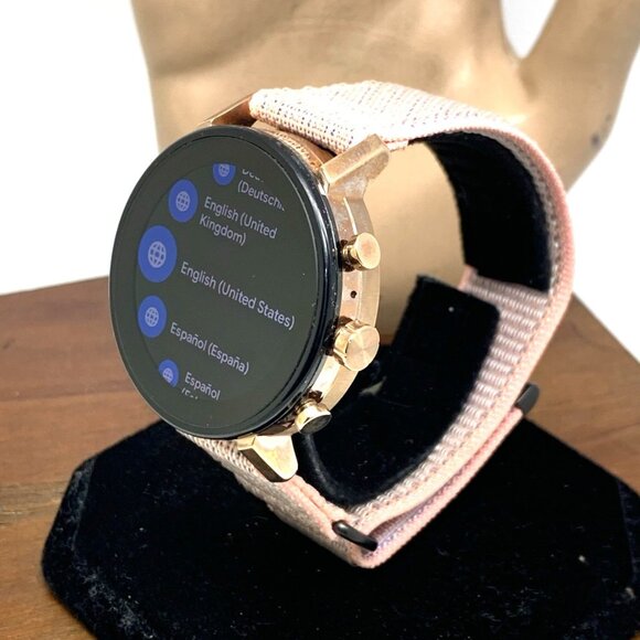 Movado Women's Watch 3660025 Connect 2.0 Rose Gold Pink Nylon Strap 40mm - Picture 2 of 13